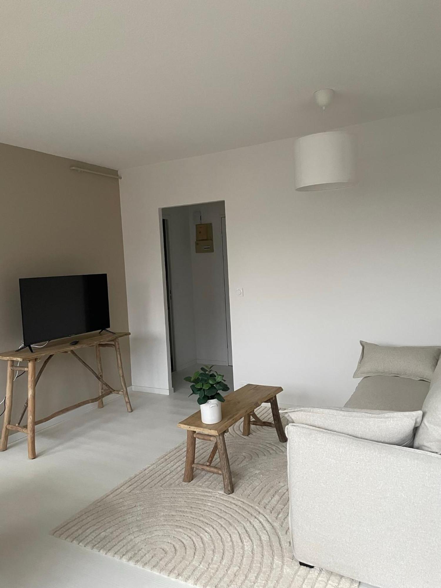 Au Coeur De La Ponetie Apartment โอริแยค ภายนอก รูปภาพ